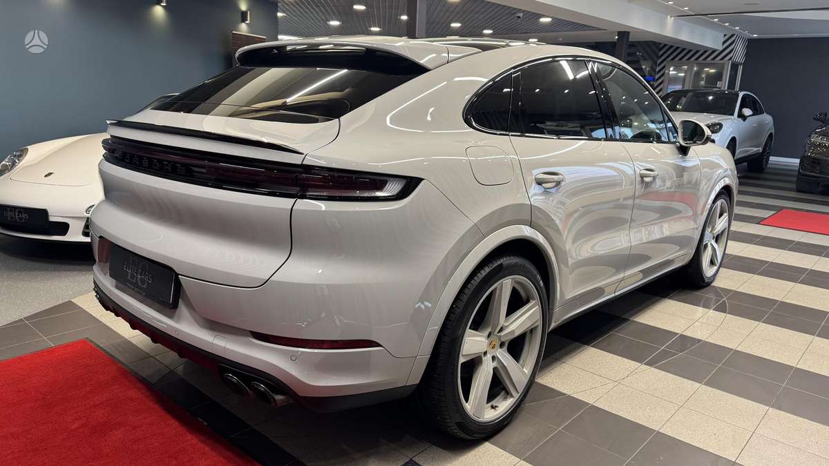 Porsche Cayenne Coupe - 5