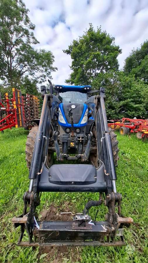 New Holland T7.270AC, тракторы