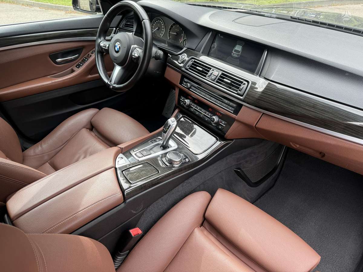 BMW 525, 2.0 l., wagon