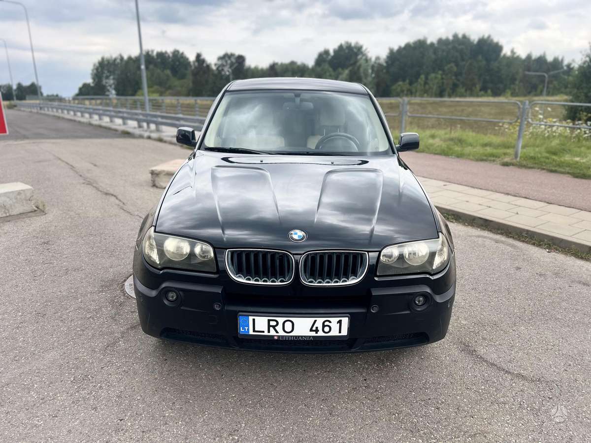 BMW X3, 2.0 l., Минивэн