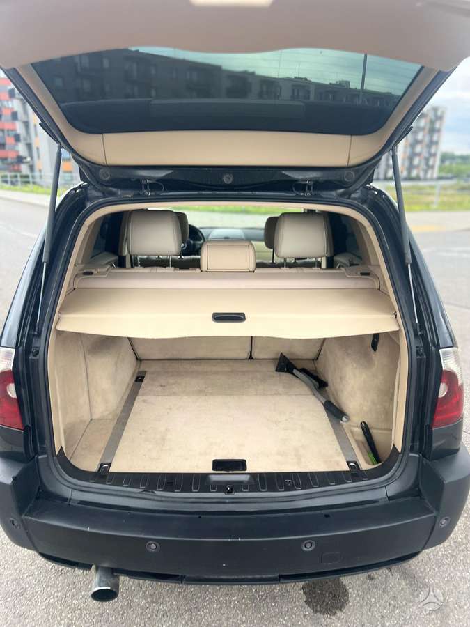 BMW X3, 2.0 l., Минивэн