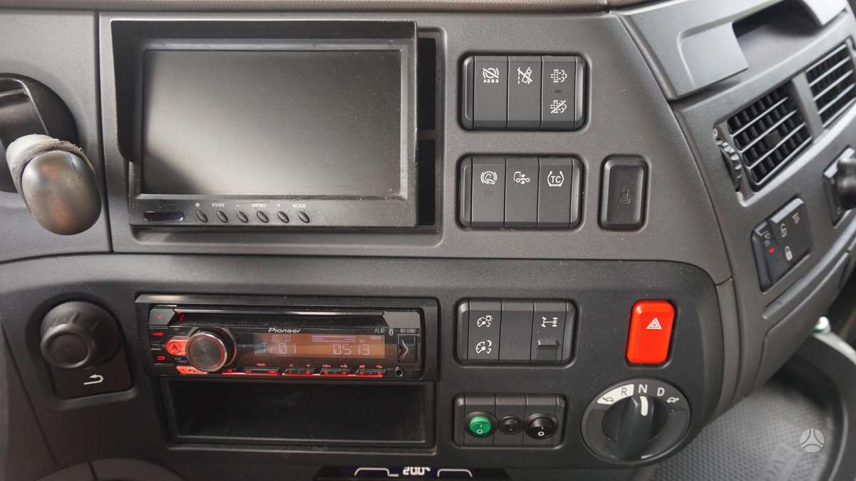 DAF XF480, 2 спальных места