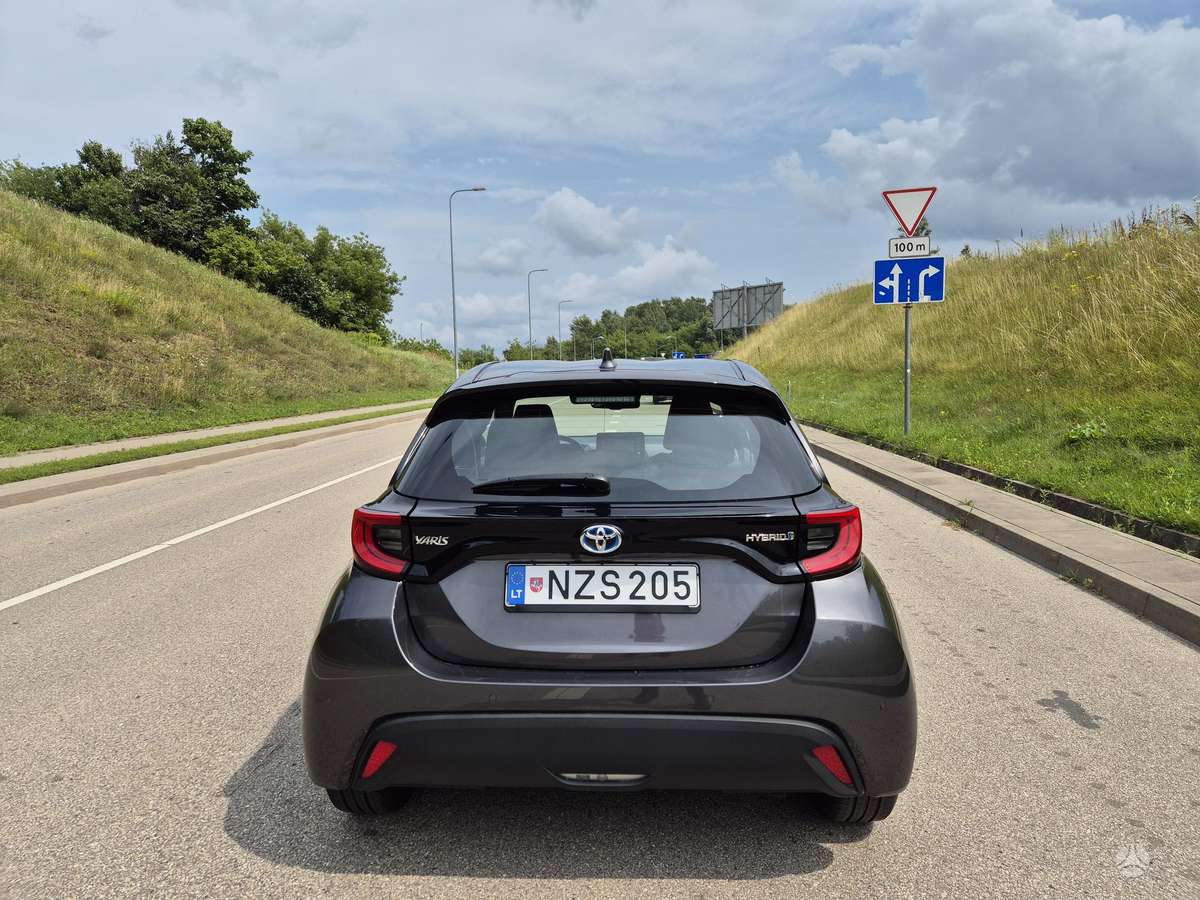 Toyota Yaris - 6