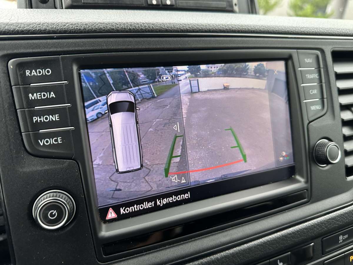 Volkswagen Crafter, passenger minibus