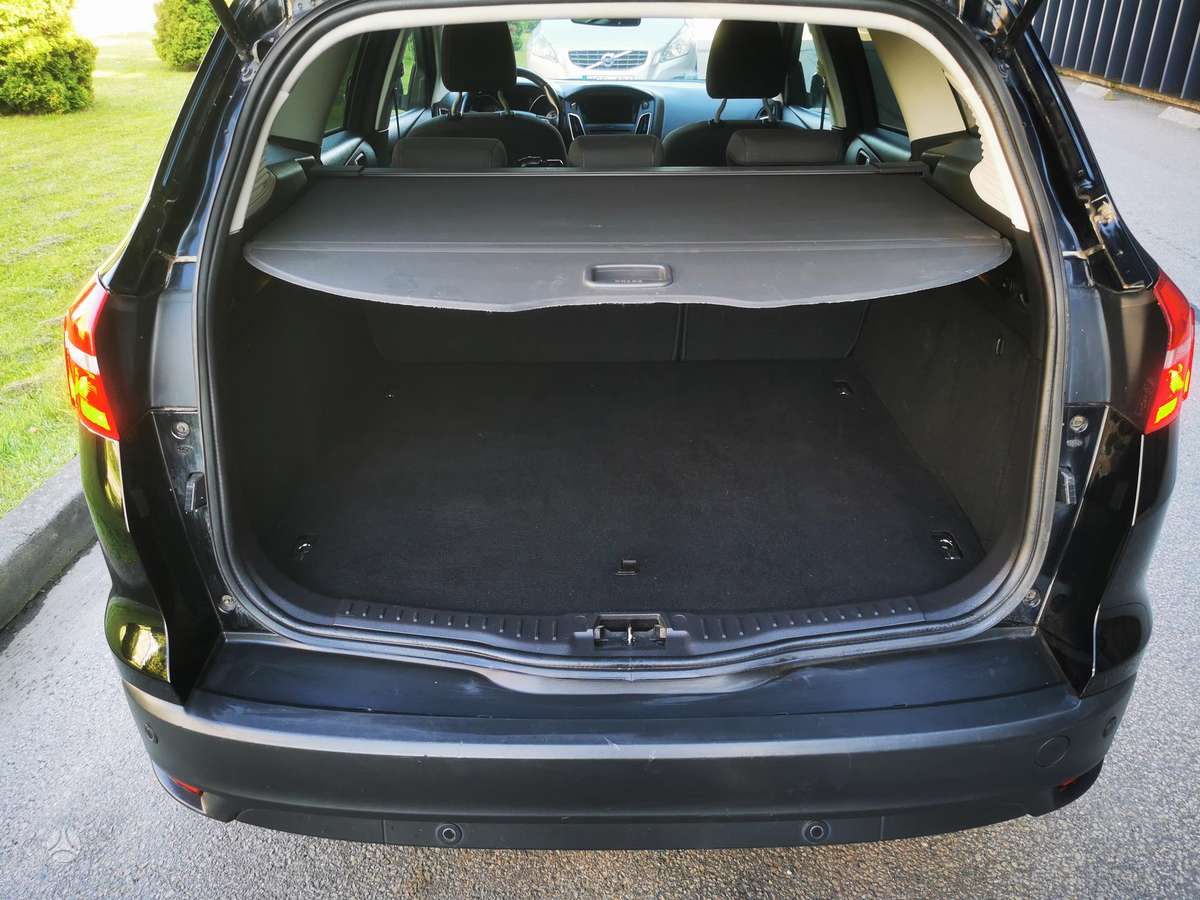 Ford Focus, 1.0 l., Универсал