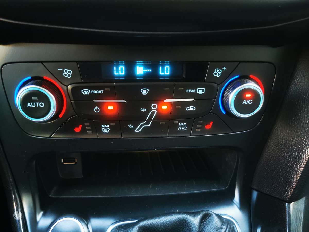 Ford Focus, 1.0 l., Универсал