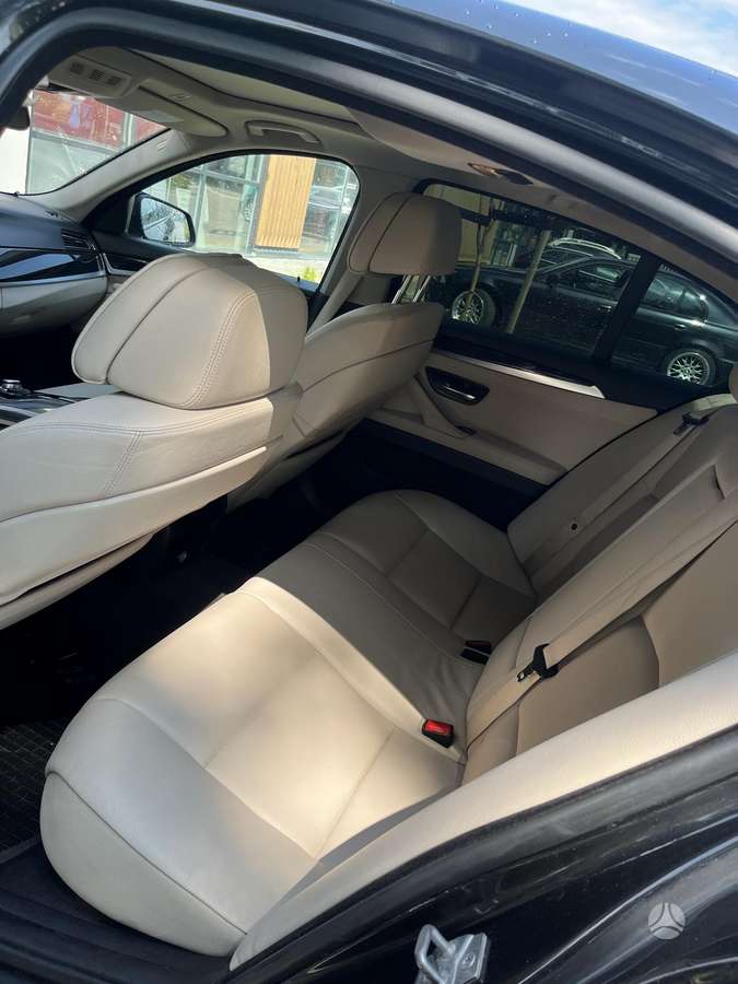 BMW 530, 3.0 l., Седан