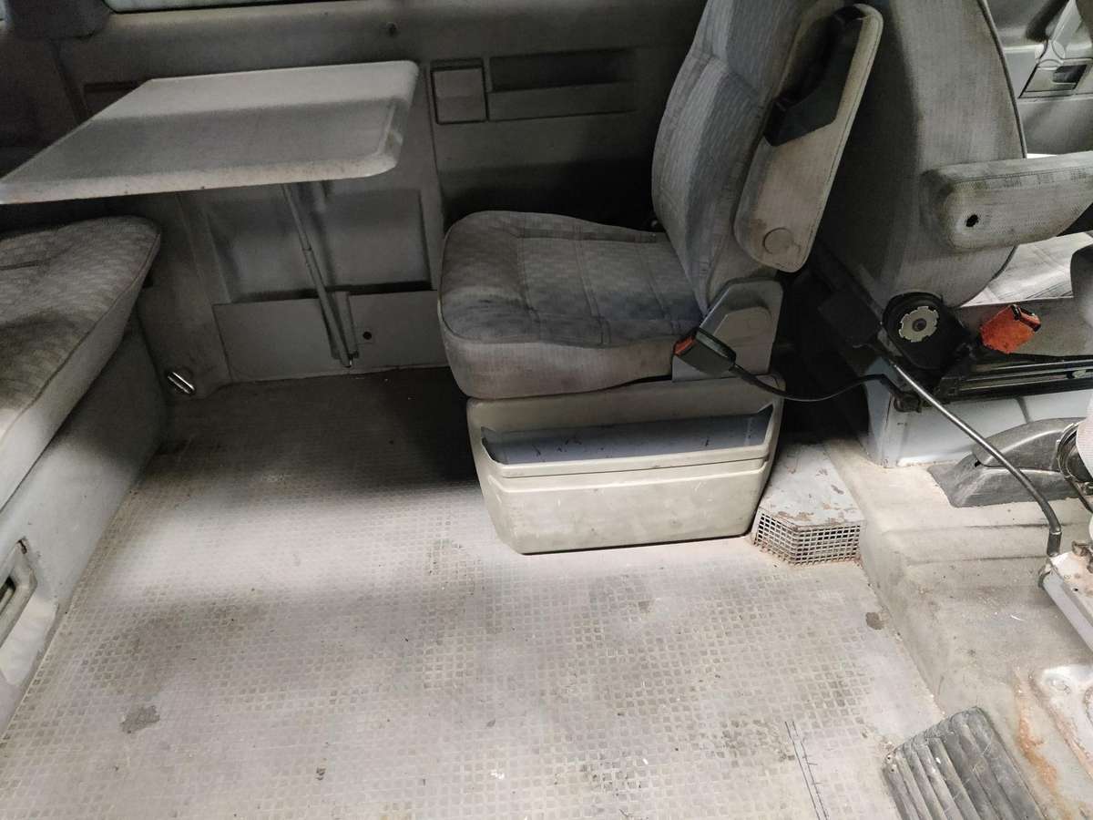 Volkswagen Multivan for parts