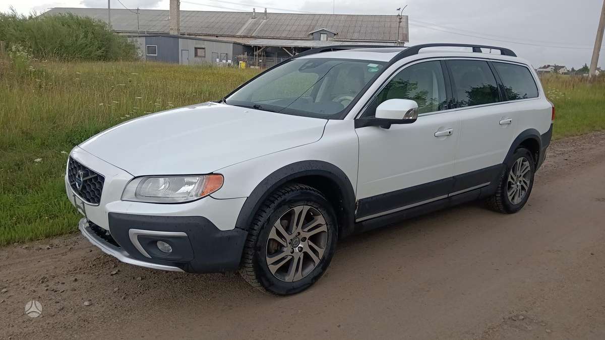 Volvo XC70 - 2