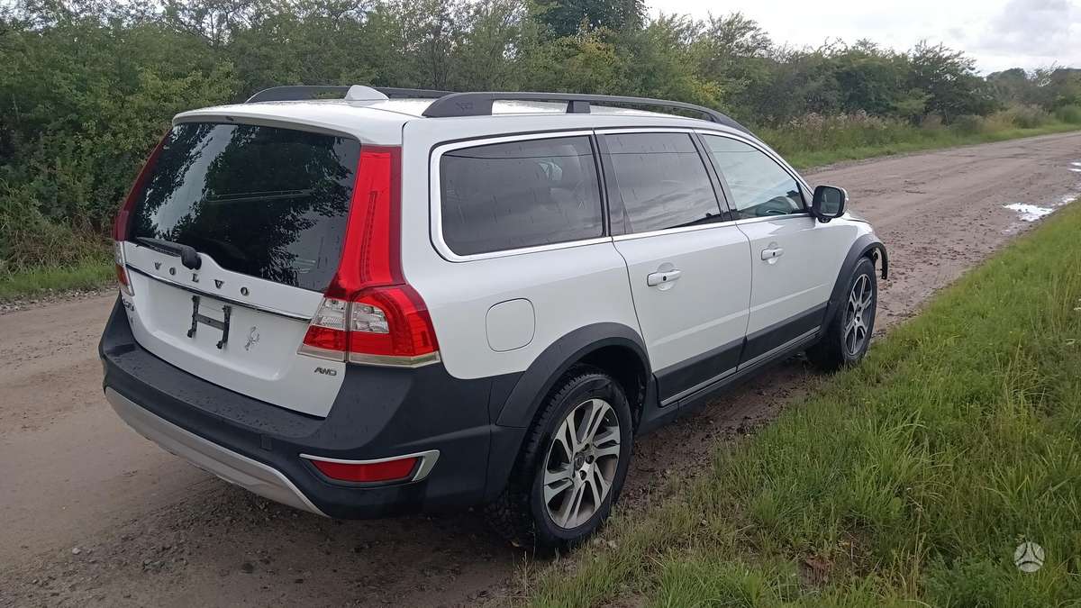 Volvo XC70 - 4