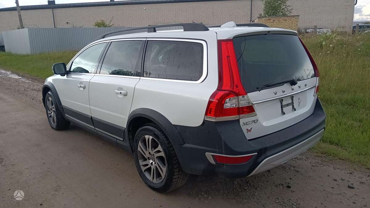 Volvo XC70 - 6