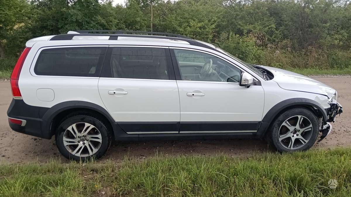 Volvo XC70 - 7