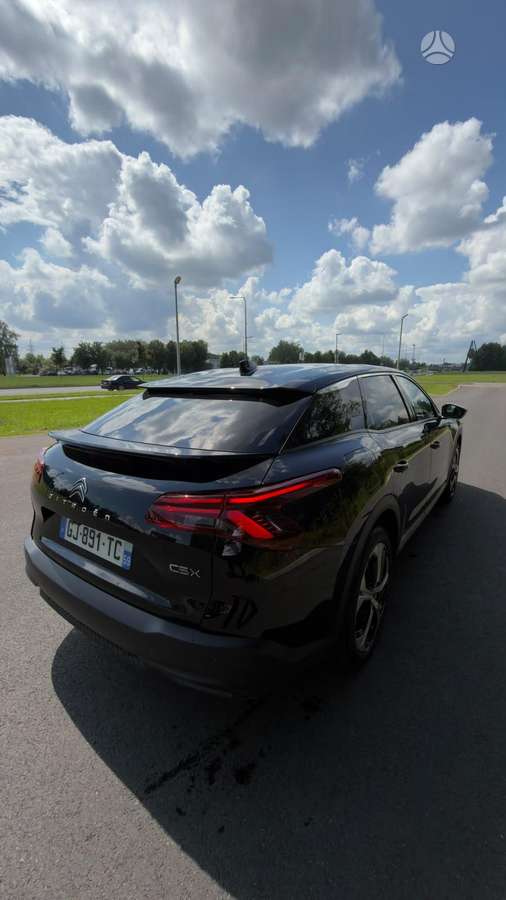 Citroen C5 X, 1.2 l., Универсал