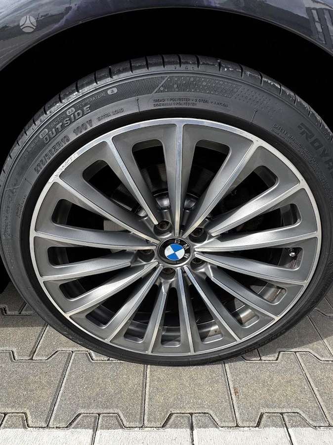 BMW 528, 3.0 l., Седан