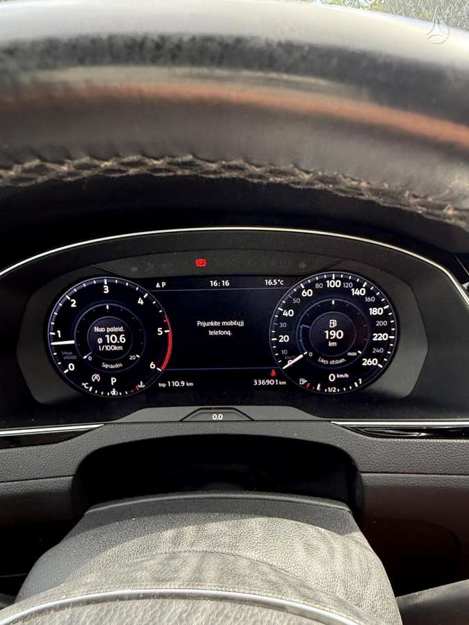 Volkswagen Passat - 7