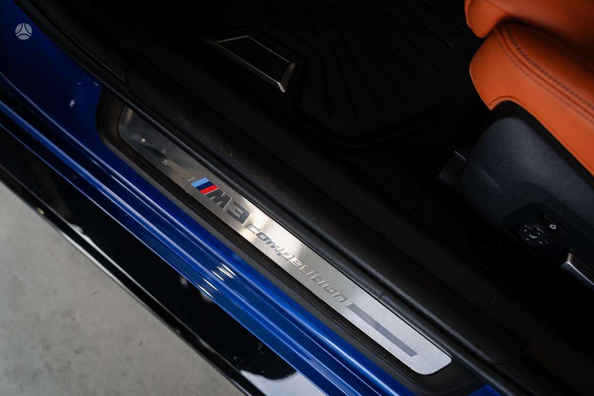 BMW M3, 3.0 l., Седан