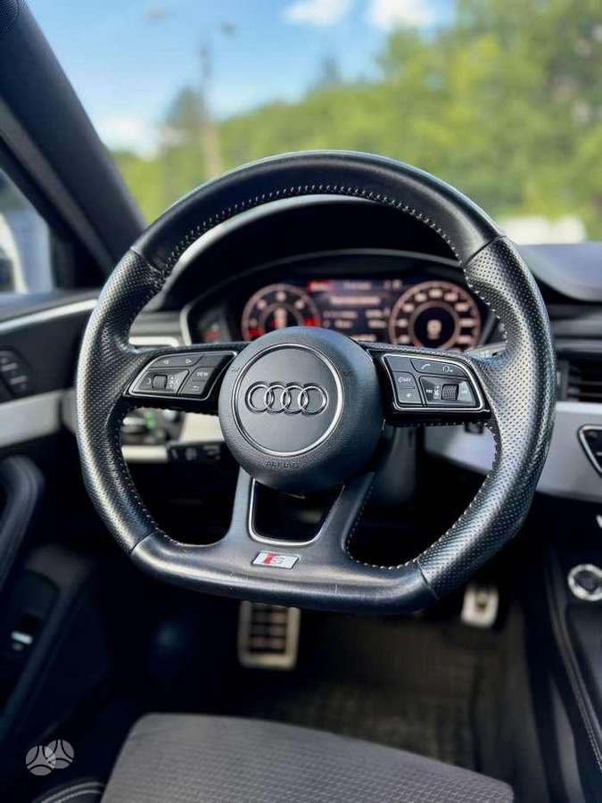 Audi A4, 3.0 l., Универсал
