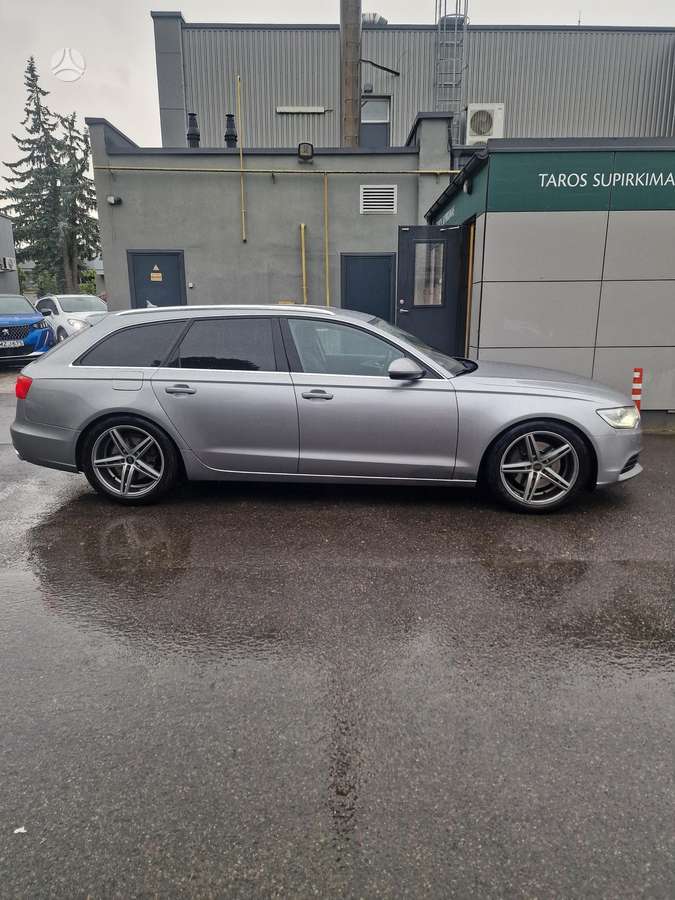 Audi A6, 3.0 l., universalas