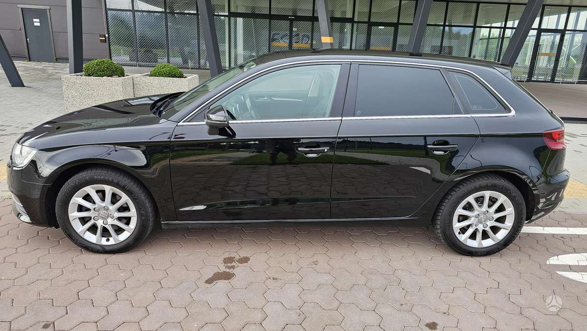 Audi A3, 1.2 l., hatchback