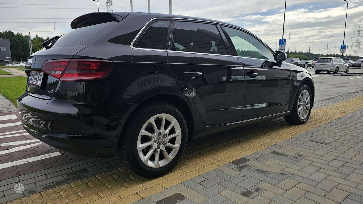 Audi A3, 1.2 l., hatchback