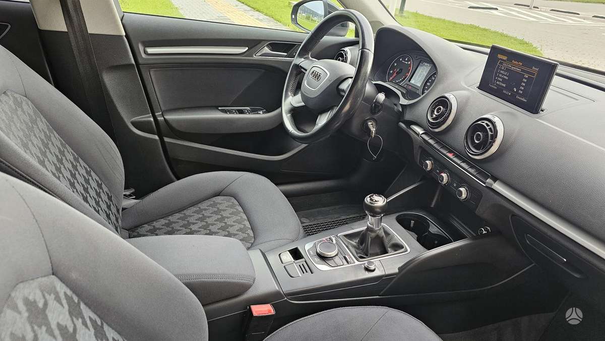 Audi A3, 1.2 l., hatchback