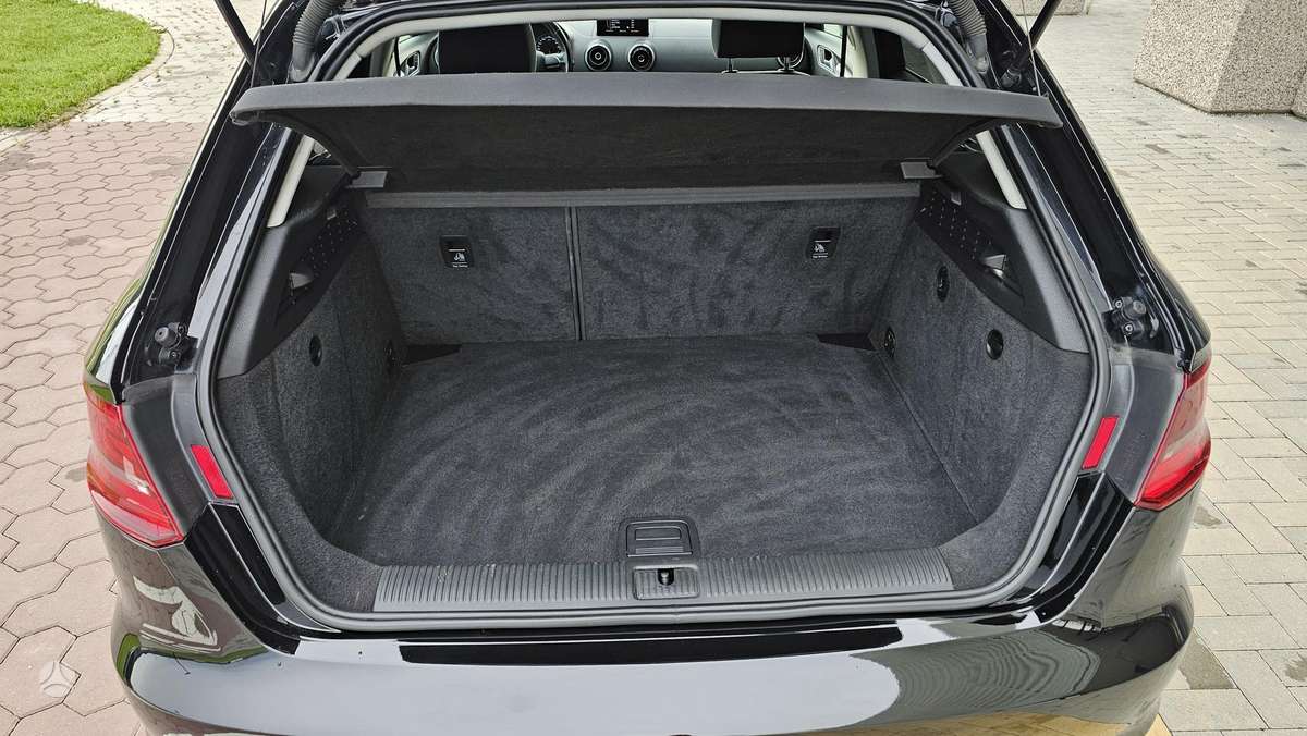 Audi A3, 1.2 l., Хэтчбек