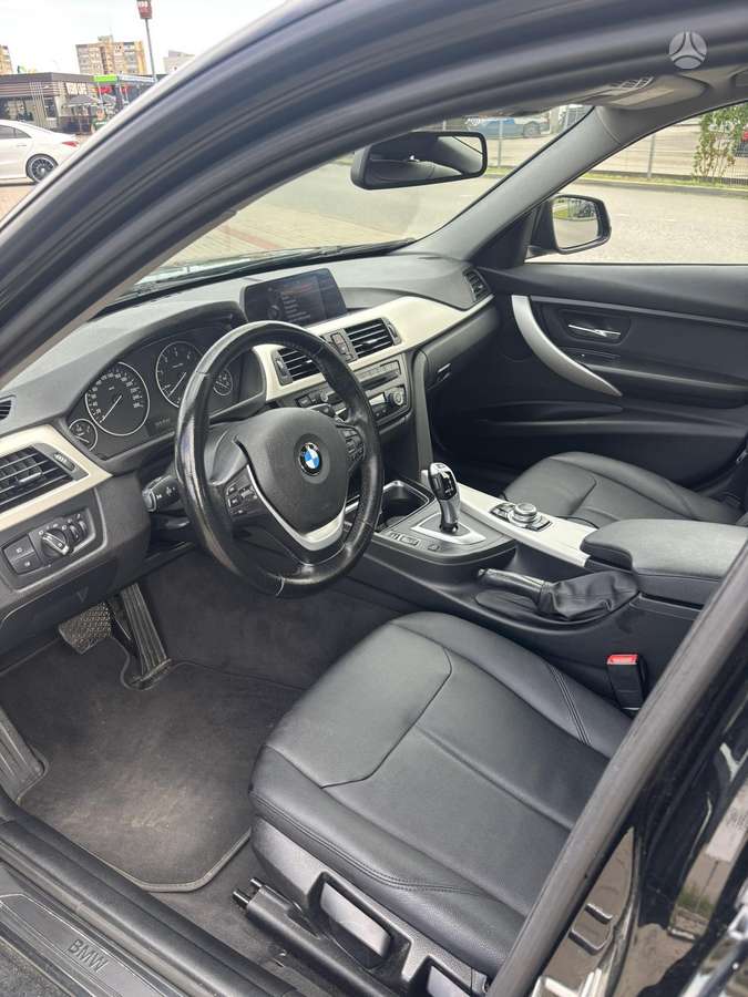 BMW 320, 2.0 l., universalas