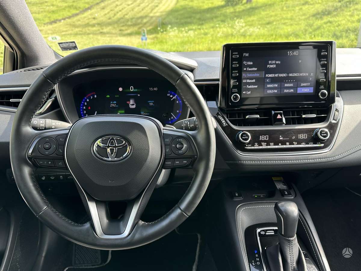 Toyota Corolla - 3