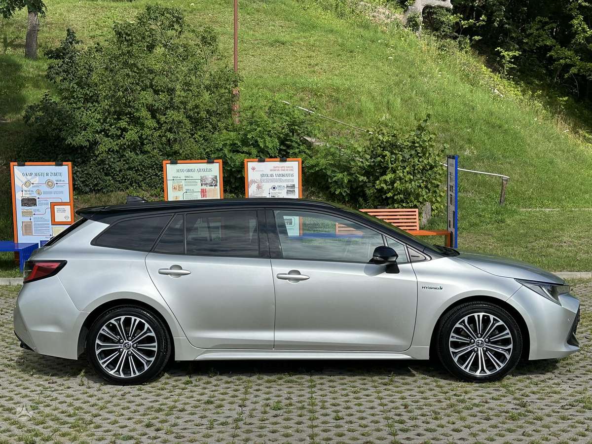 Toyota Corolla - 6