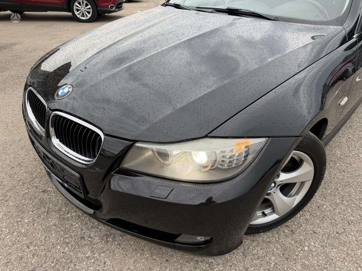 BMW 320, 2.0 l., sedanas
