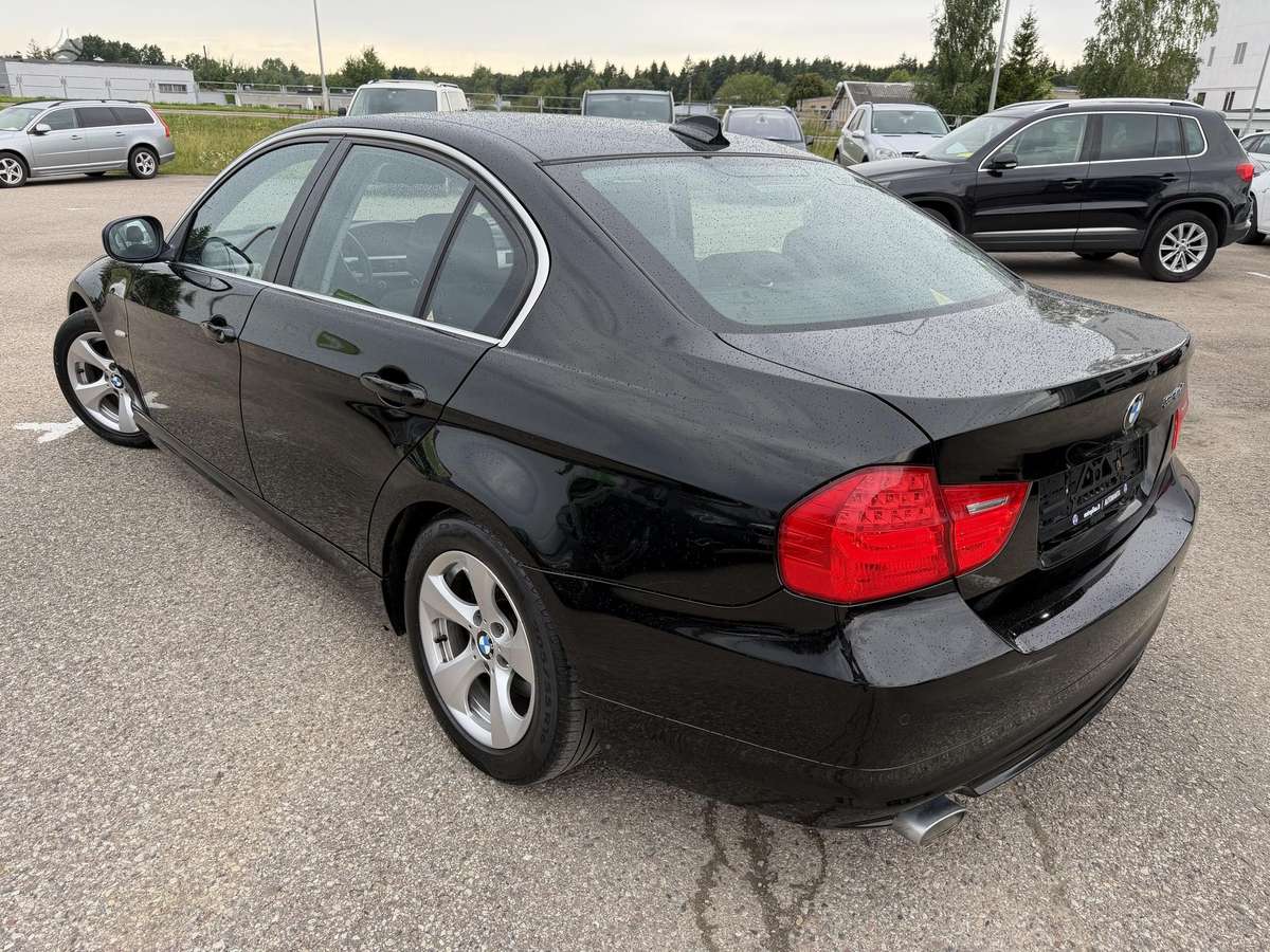 BMW 320, 2.0 l., sedanas