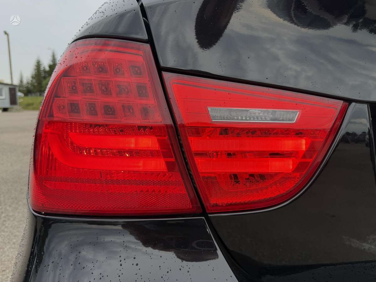 BMW 320, 2.0 l., sedanas