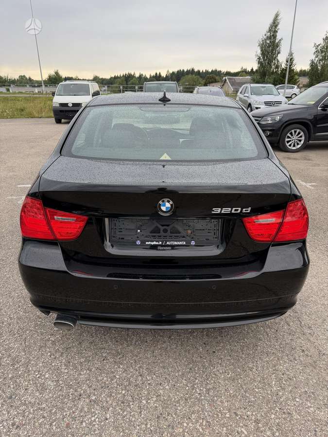 BMW 320, 2.0 l., sedanas