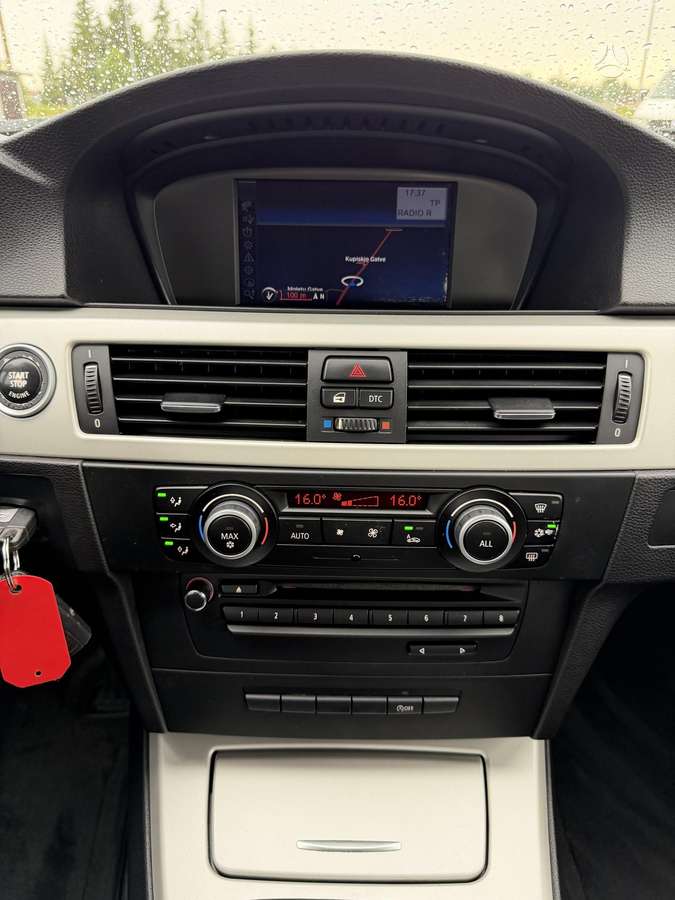BMW 320, 2.0 l., sedanas