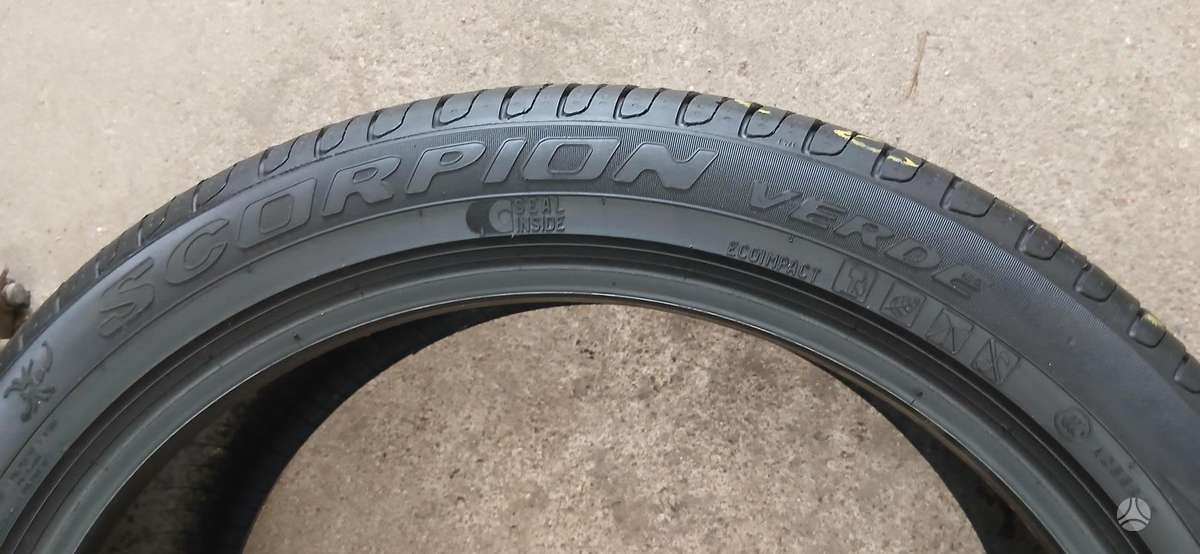 Pirelli, summer 235/45 R20