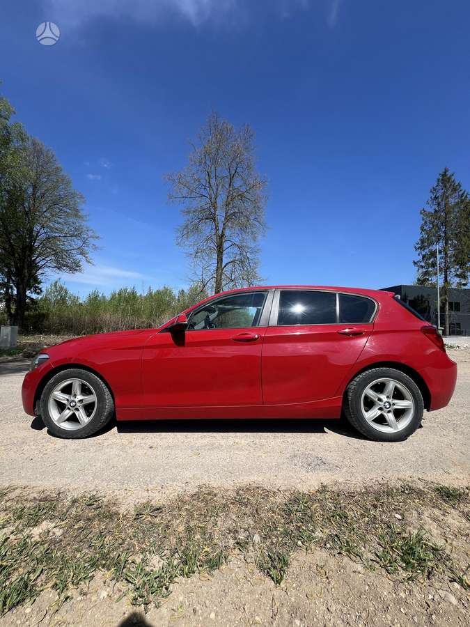 BMW 116, 2.0 l., hečbekas