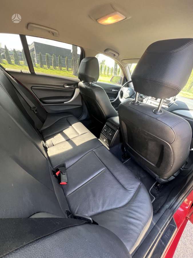 BMW 116, 2.0 l., hečbekas