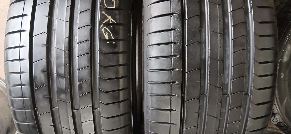 Pirelli, vasaras 245/35 R20