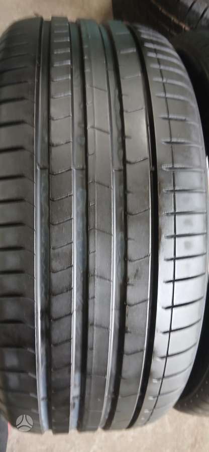 Pirelli, vasaras 245/35 R20
