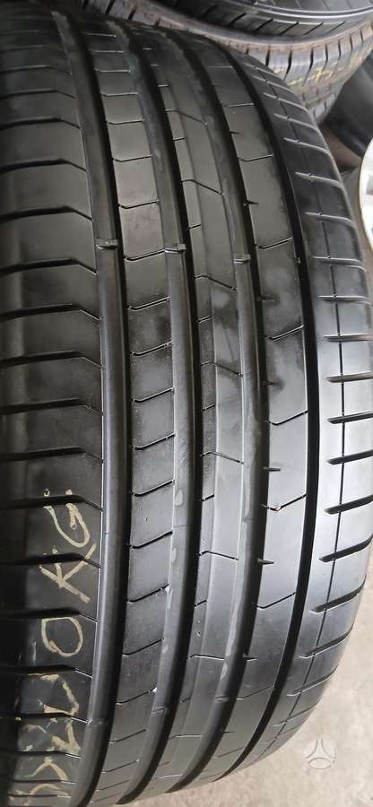 Pirelli, vasaras 245/35 R20