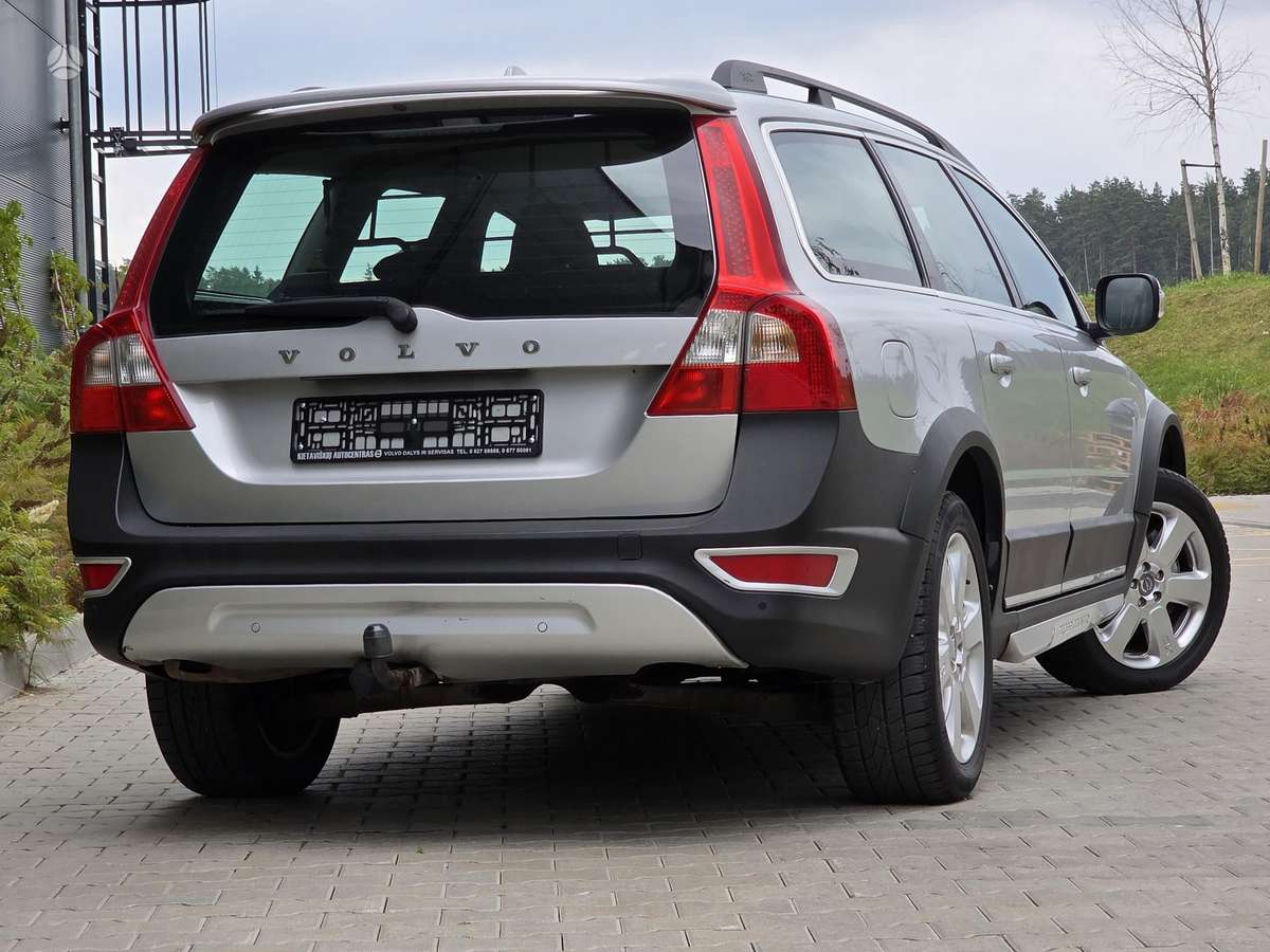 Volvo XC70, 2.4 l., Универсал