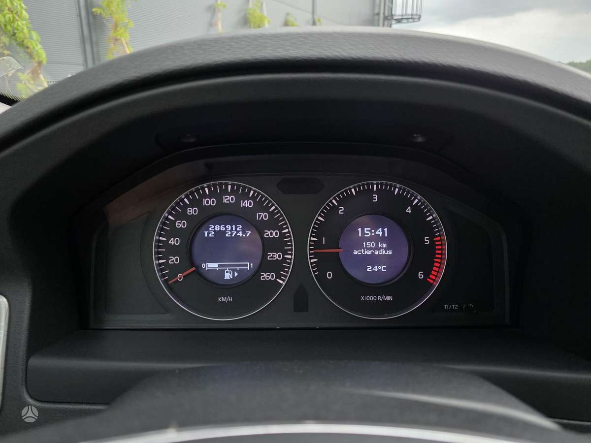 Volvo XC70, 2.4 l., Универсал
