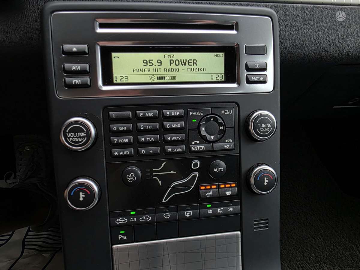Volvo XC70, 2.4 l., Универсал