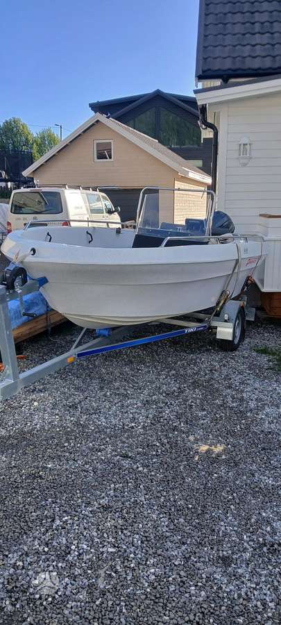 Pioner Viking, yachts / cruisers