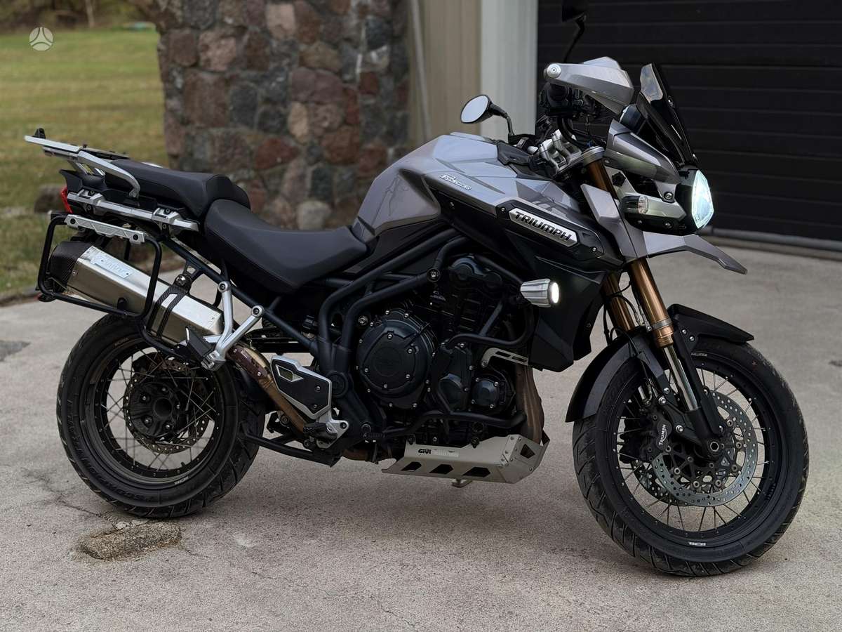 Triumph Tiger 1200cc, enduro / adventure