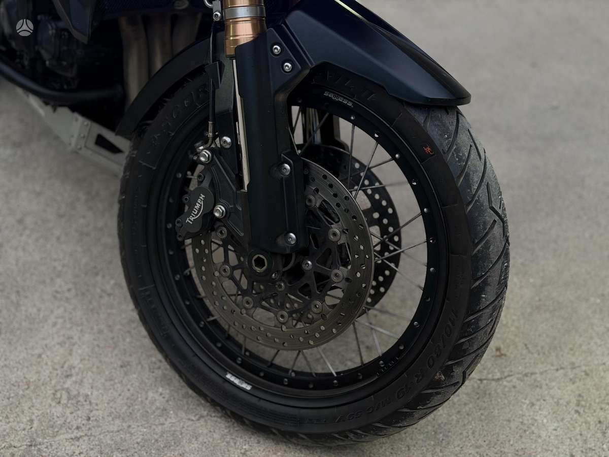 Triumph Tiger 1200cc, enduro / adventure