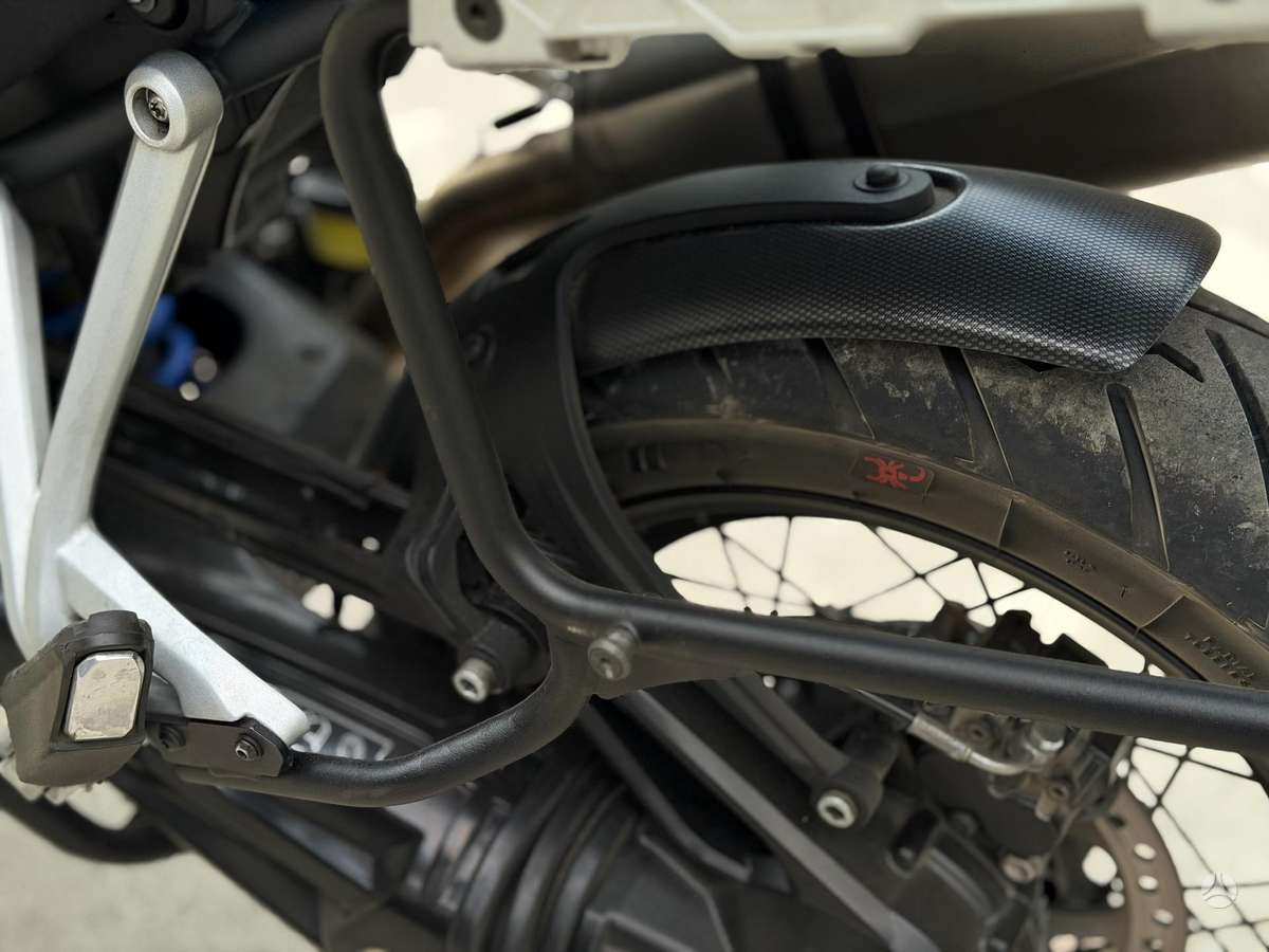 Triumph Tiger 1200cc, enduro / adventure