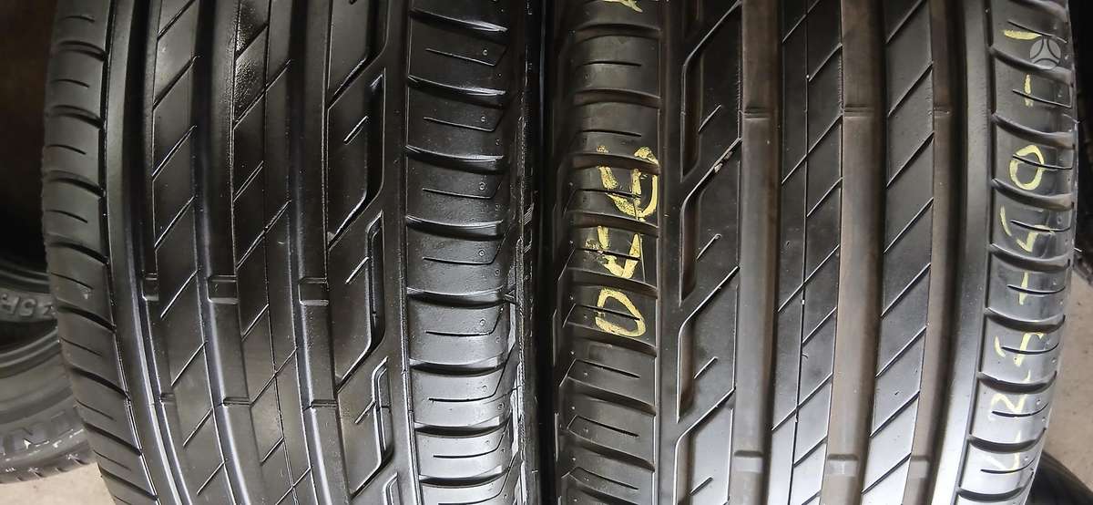 Bridgestone, vasaras 225/50 R17