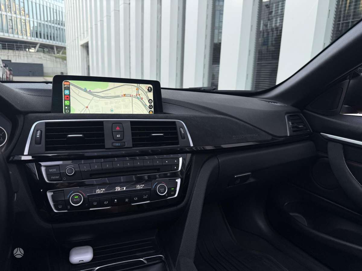 BMW 430, 2.0 l., convertible
