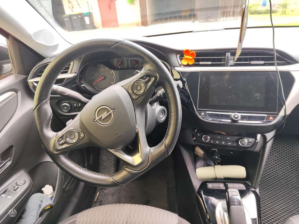 Opel Corsa, 1.2 l., Хэтчбек